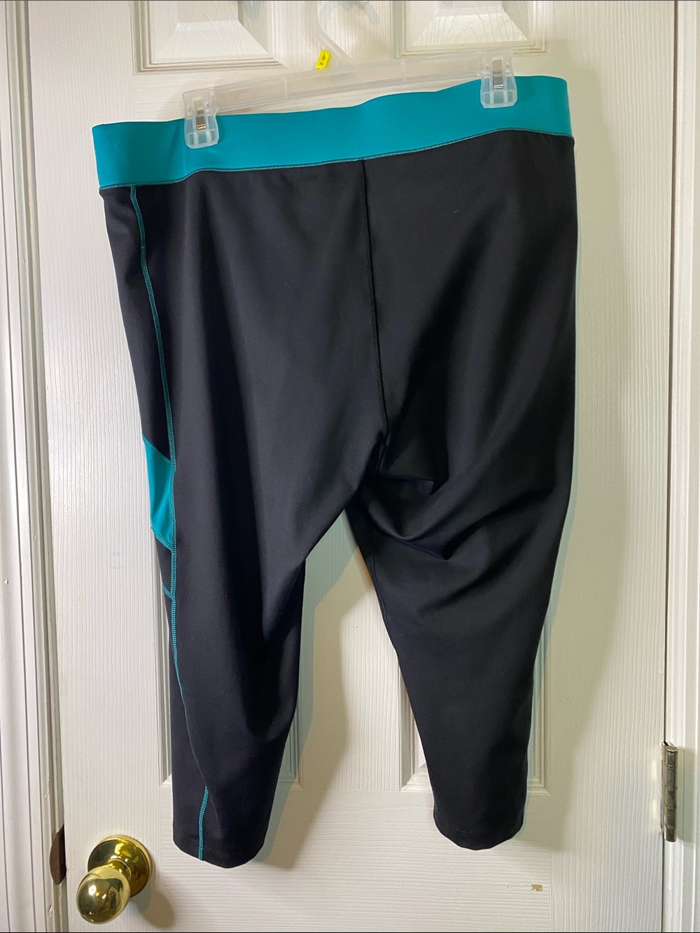 bcg Black and Teal Active Capri Leggings Size 1X - Picture 2 of 7